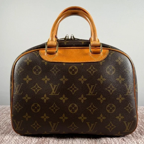 Louis Vuitton Trouville Monogram - Picture 4 of 16